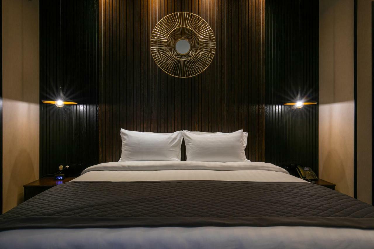 Hotel Adamo 트빌리시 외부 사진